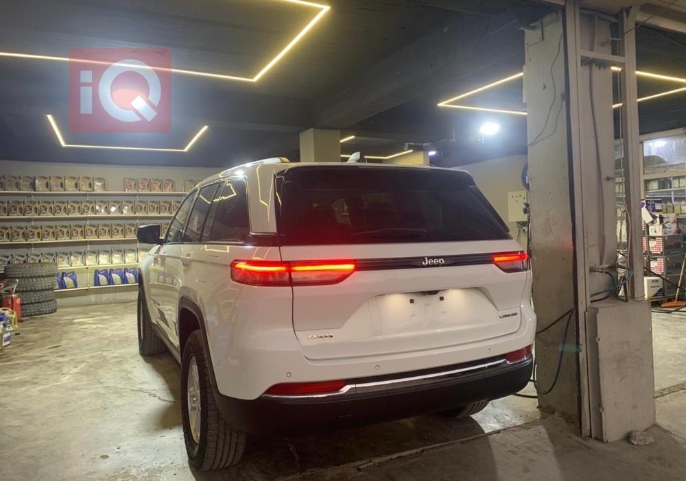 جيب جراند شيروكي